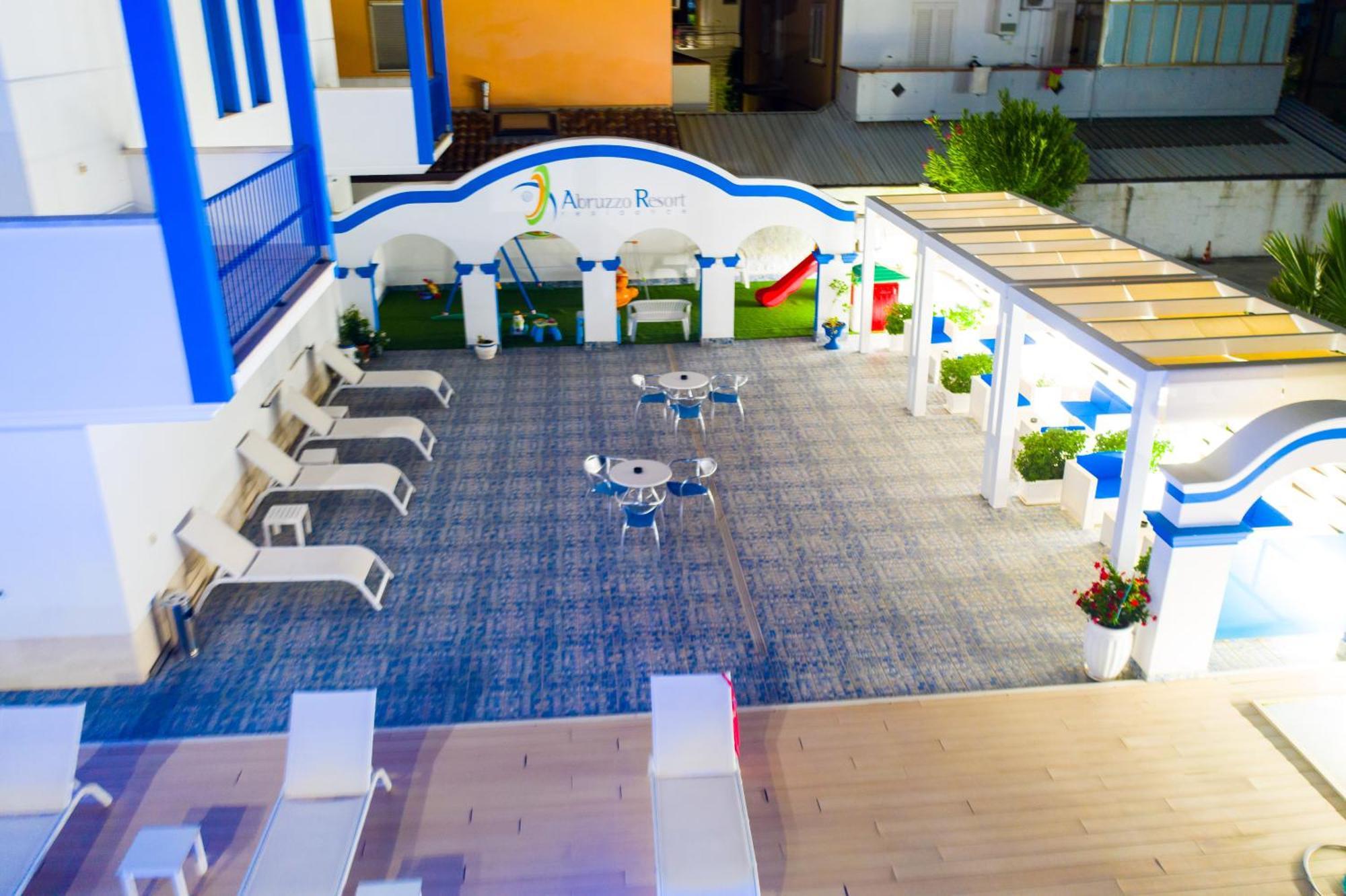Residence Abruzzo Resort Tortoreto Exterior photo