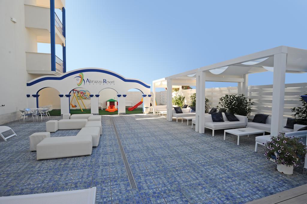 Residence Abruzzo Resort Tortoreto Exterior photo